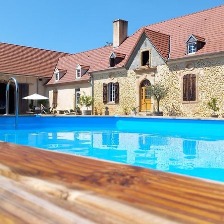 Gite A La Ferme Bassillon-Vauze Luaran gambar